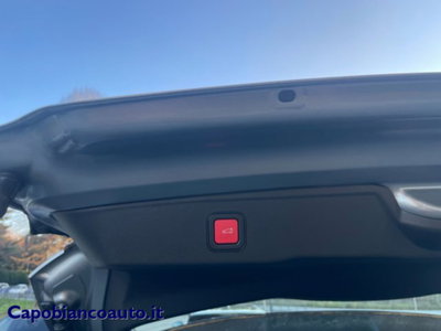Jeep Avenger 1.2 turbo e-hybrid mhev Overland 4xe 145cv edct6 (12)