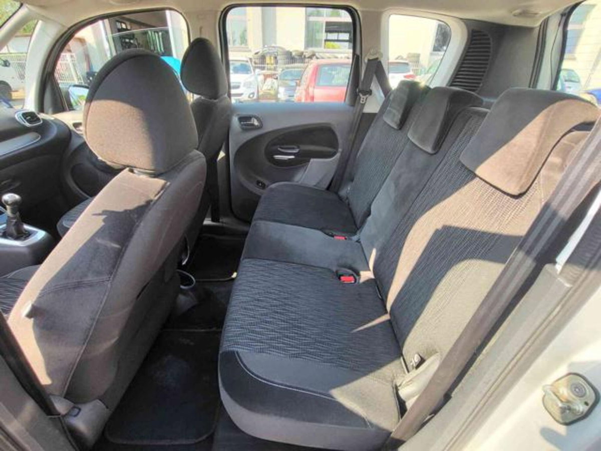 Citroen C3 Picasso 1.6 VTi 120 Exclusive Theatre (10)