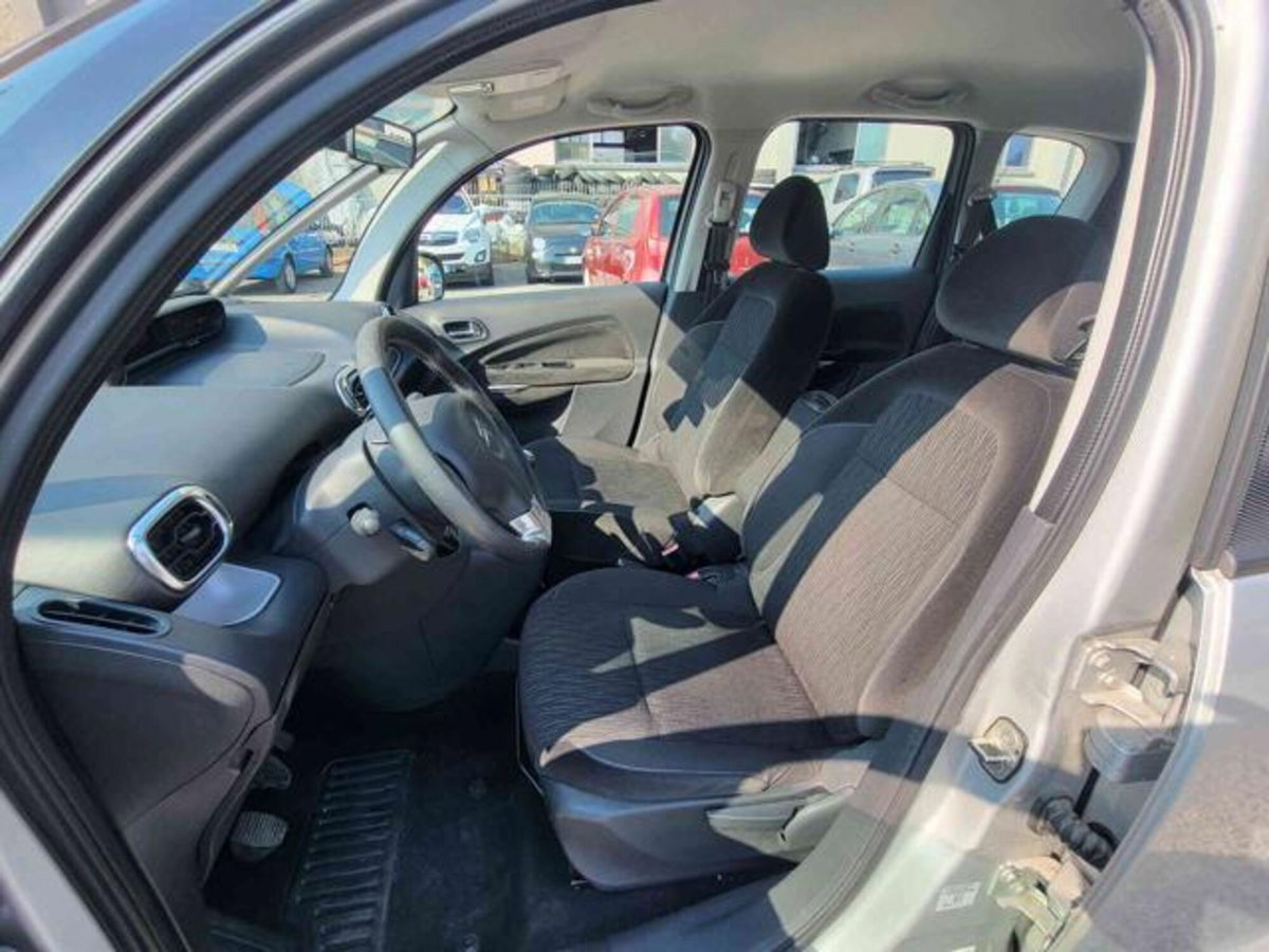 Citroen C3 Picasso 1.6 VTi 120 Exclusive Theatre (11)