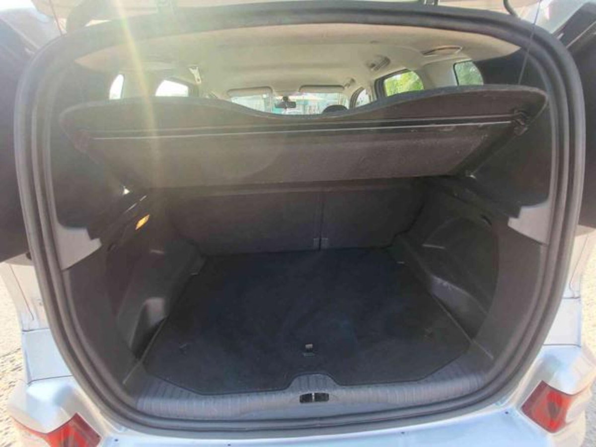 Citroen C3 Picasso 1.6 VTi 120 Exclusive Theatre (9)