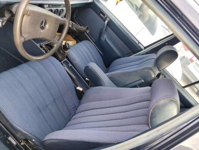 Mercedes-Benz 190 2.0 E cat (10)