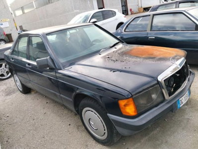 Mercedes-Benz 190 2.0 E cat (2)