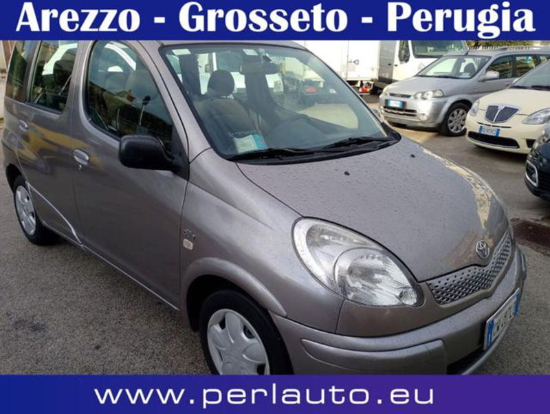 Toyota Yaris 1.Tdi D-4D cat Sol '03