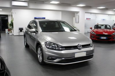 Volkswagen Golf 2.0 TDI 150 CV DSG SCR Life usata