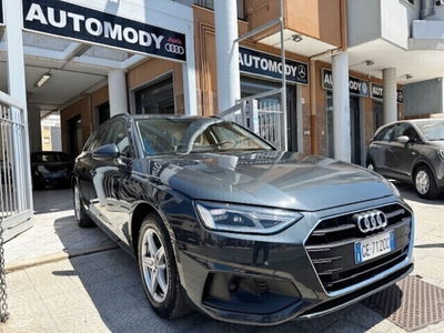 Audi A4 Avant 30 TDI/136 CV S tronic Business Advanced usata