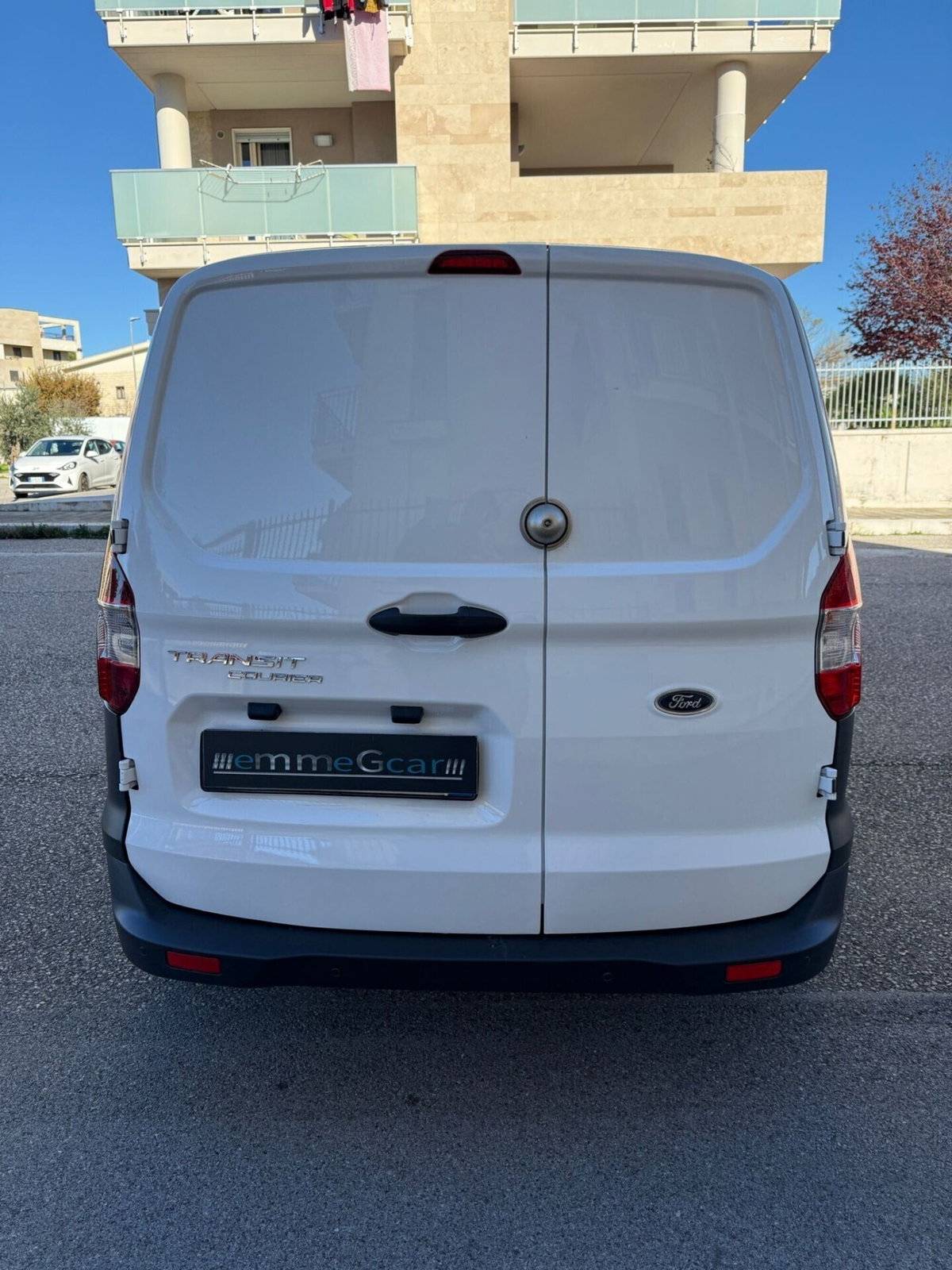 Ford Transit Courier 1.5 TDCi 75CV  Trend (8)