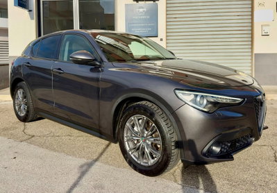Alfa Romeo Stelvio Stelvio 2.2 Turbodiesel 160 CV AT8 RWD Super Business (2)