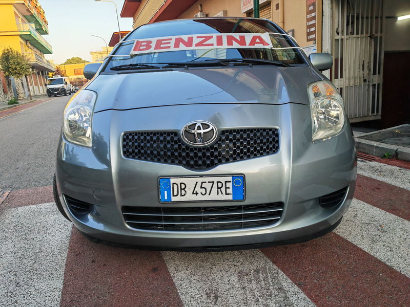 Toyota Yaris 1.3 5 porte Sol