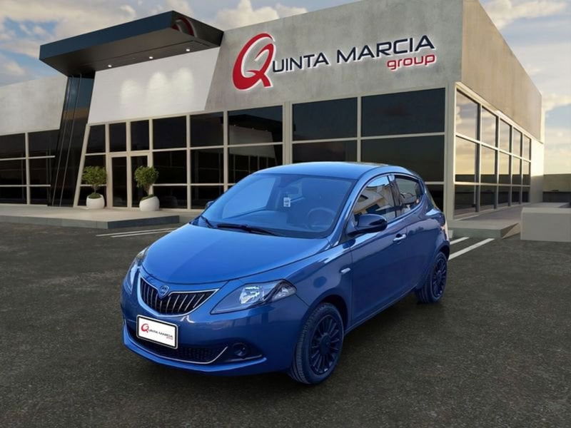 Lancia Ypsilon 1.0 FireFly 5 porte S&S Hybrid Silver Plus