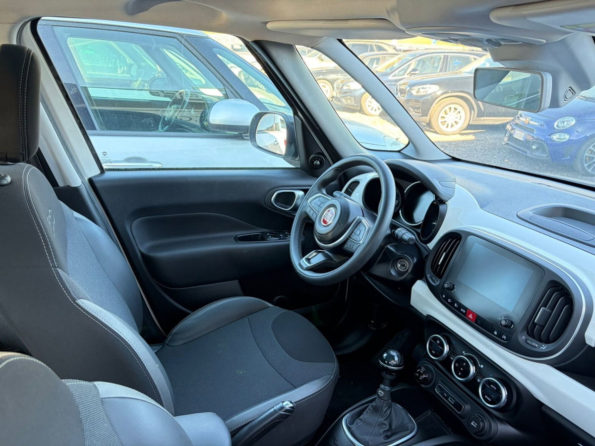 Fiat 500L 1.6 Multijet 120 CV Cross (11)