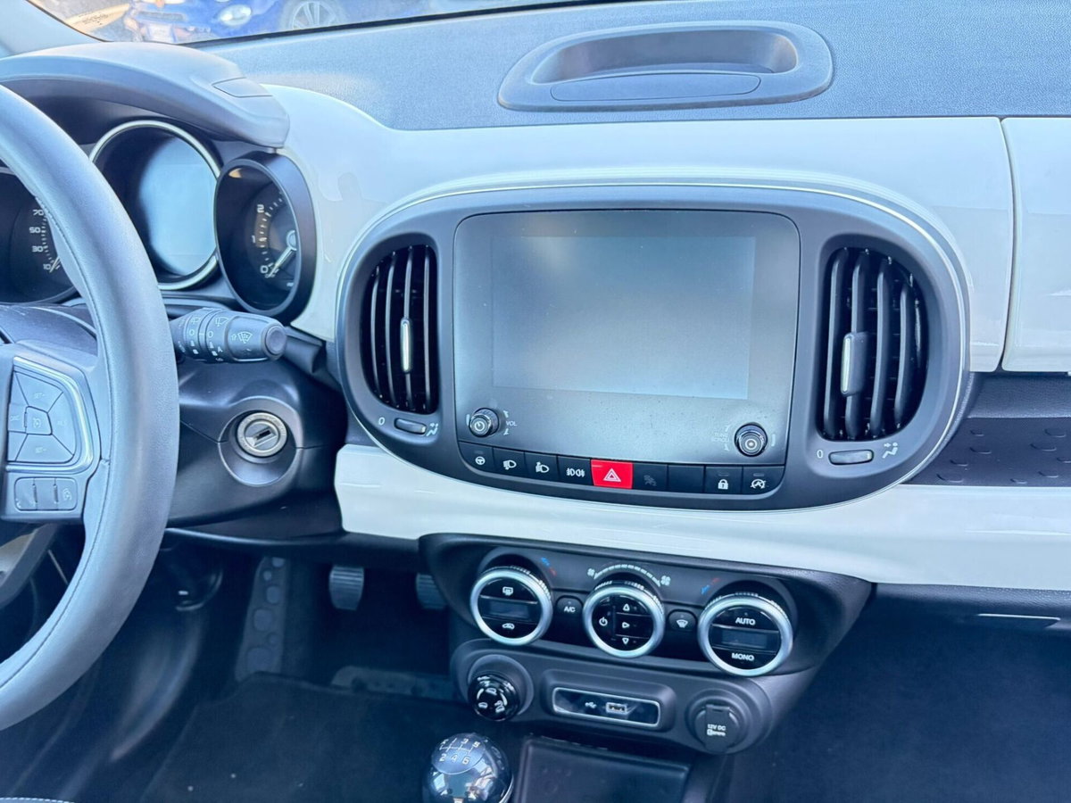 Fiat 500L 1.6 Multijet 120 CV Cross (12)