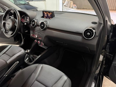 Audi A1 1.6 TDI 105 CV Ambition (18)