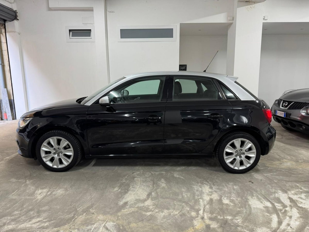 Audi A1 1.6 TDI 105 CV Ambition (4)