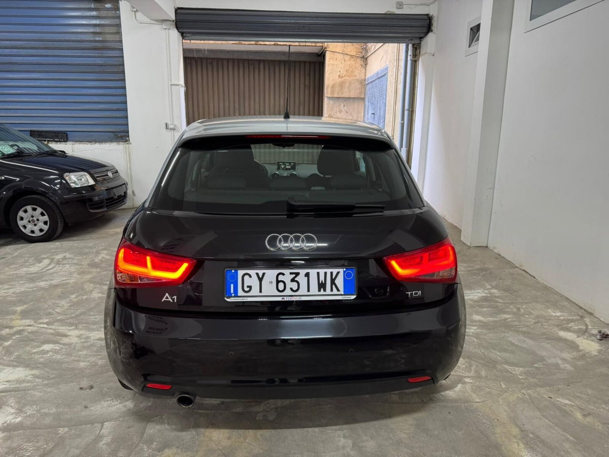 Audi A1 1.6 TDI 105 CV Ambition (5)