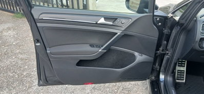 Volkswagen Golf GTE 1.4 TSI DSG 5p. Plug-In-Hybrid (20)
