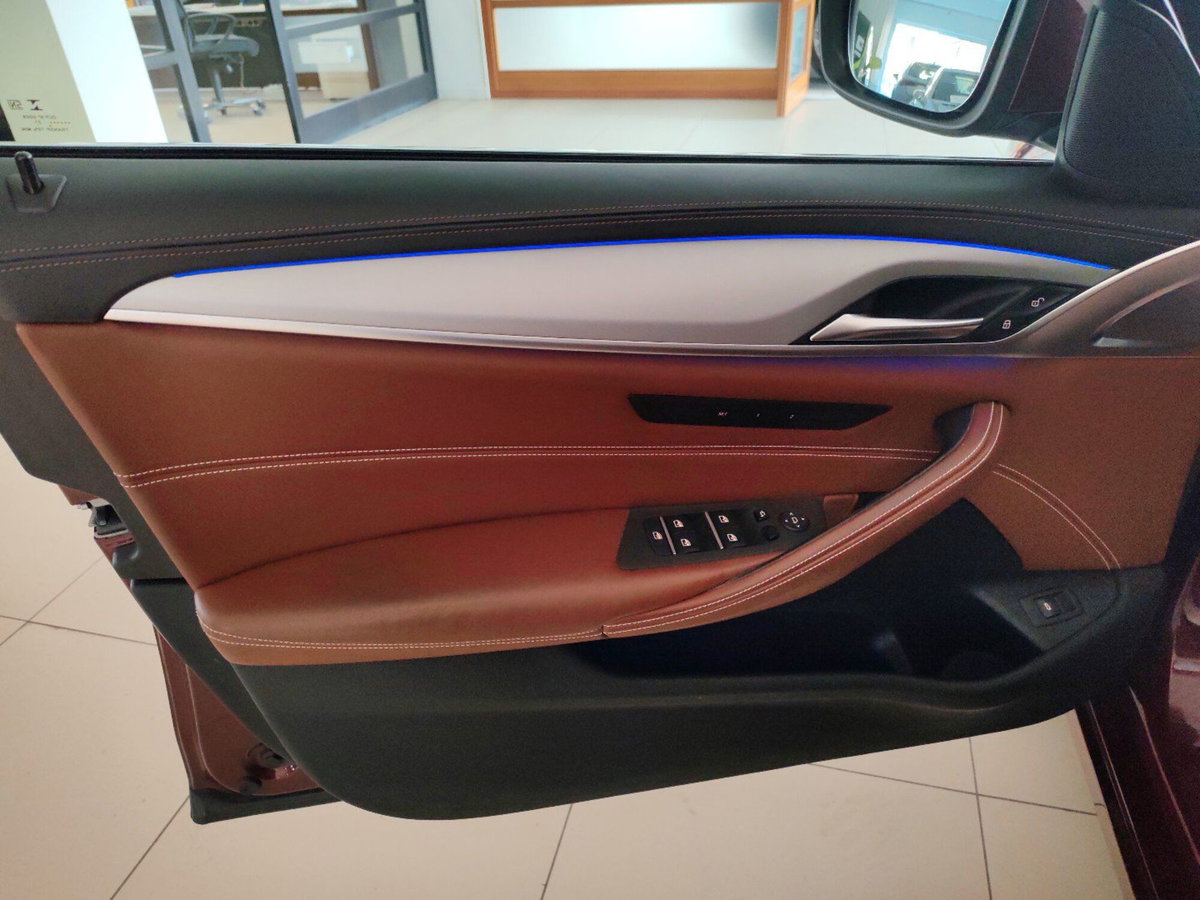 BMW Serie 5 Touring 530d 249CV  Luxury (18)