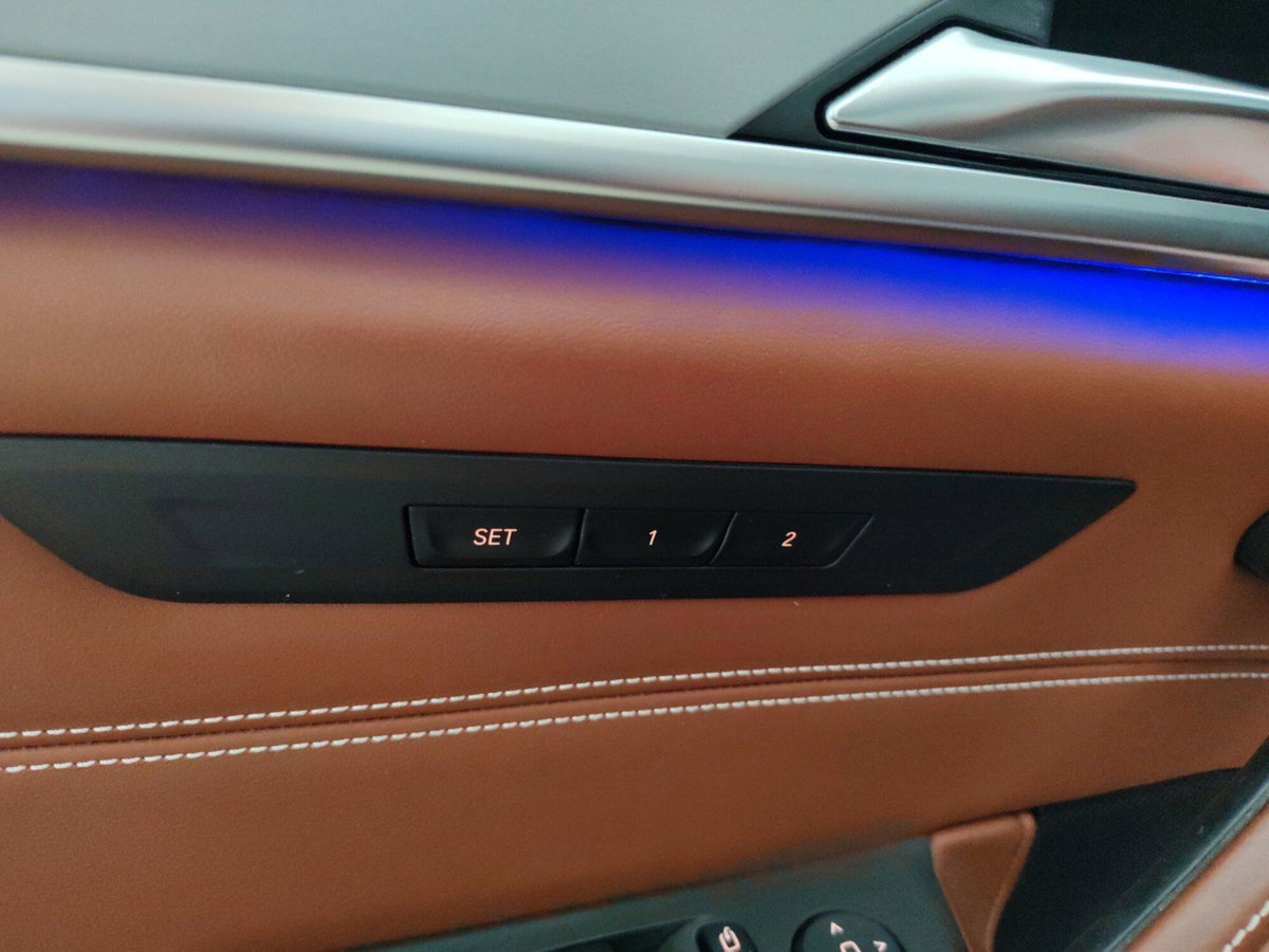 BMW Serie 5 Touring 530d 249CV  Luxury (20)