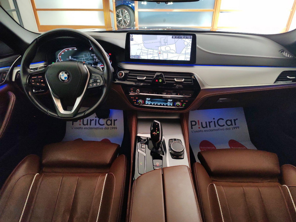 BMW Serie 5 Touring 530d 249CV  Luxury (4)