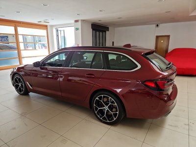 BMW Serie 5 Touring 530d 249CV  Luxury (6)