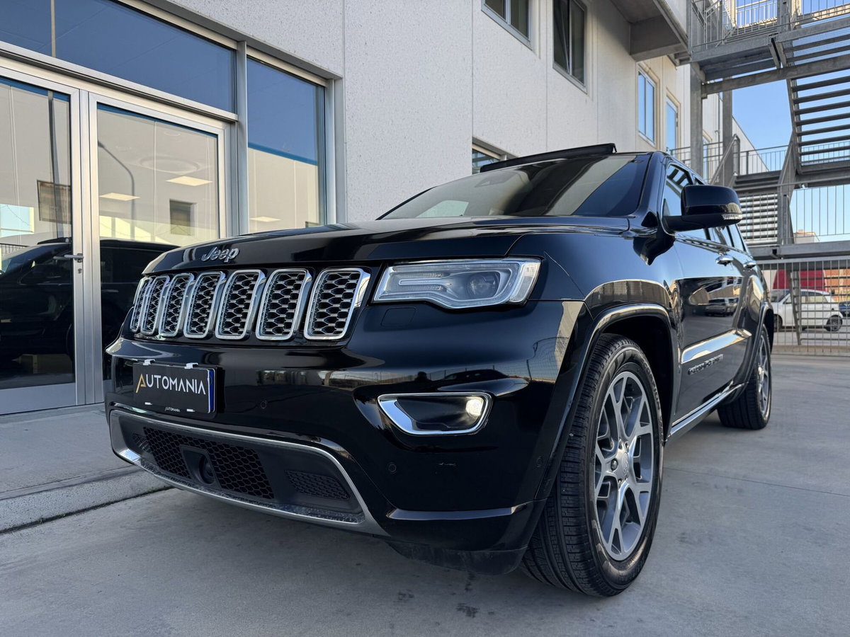 Jeep Grand Cherokee 3.0 V6 CRD 250 CV Multijet II Overland (10)