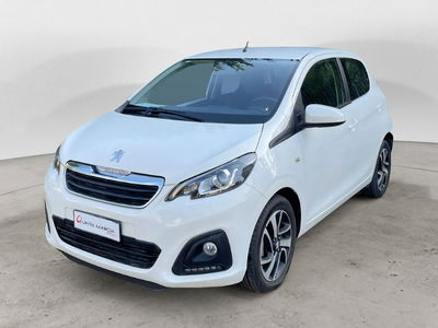 Peugeot 108 72 5 porte Allure usata
