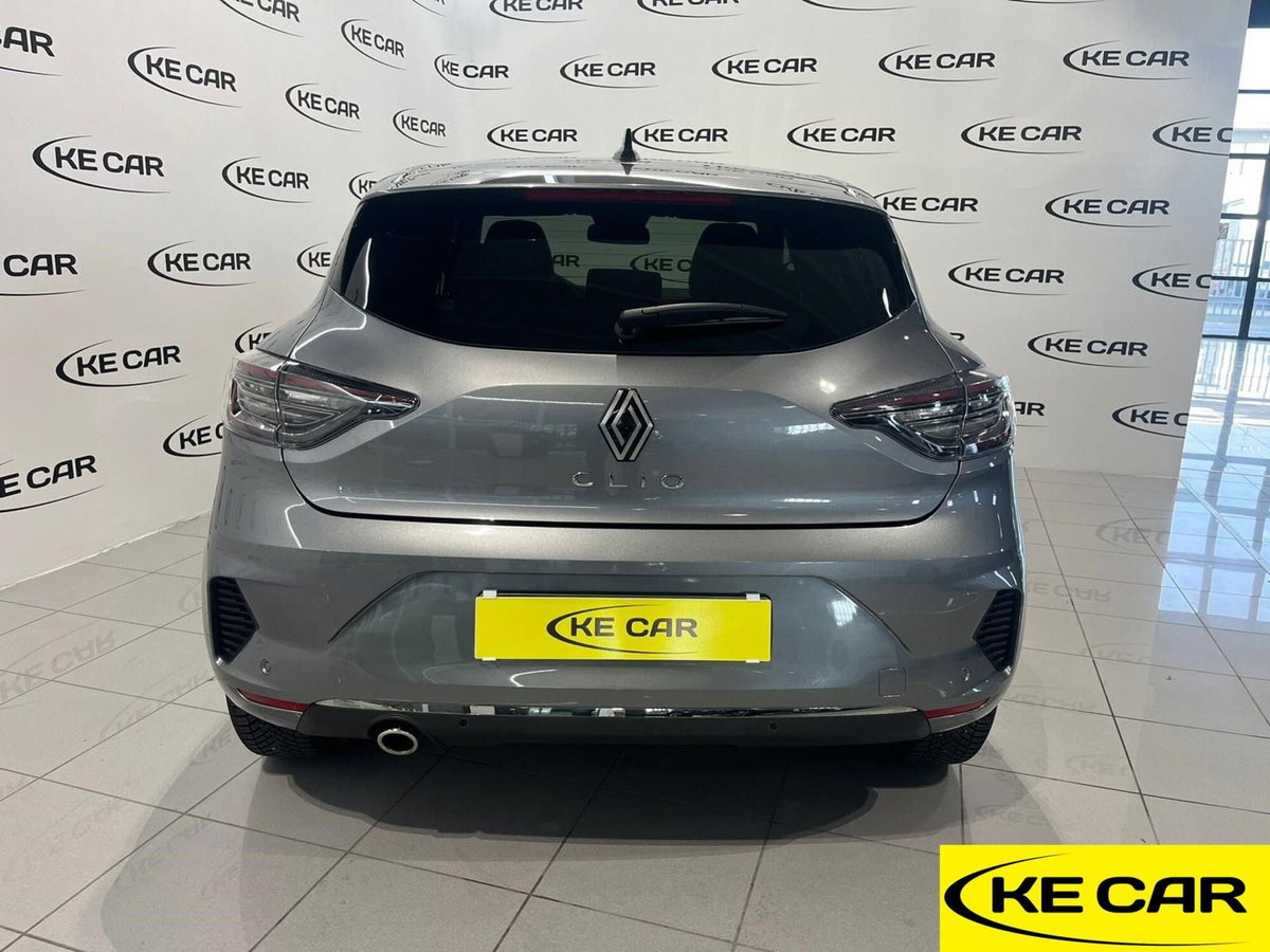 Renault Clio TCe 90 CV 5 porte Techno (6)