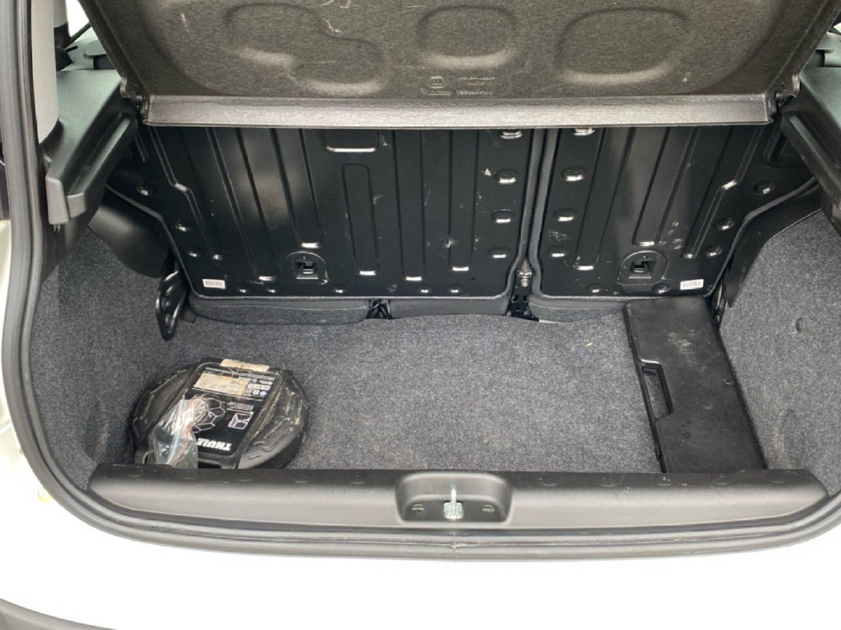 Fiat Panda 1.3 MJT 95 CV S&S Easy (10)