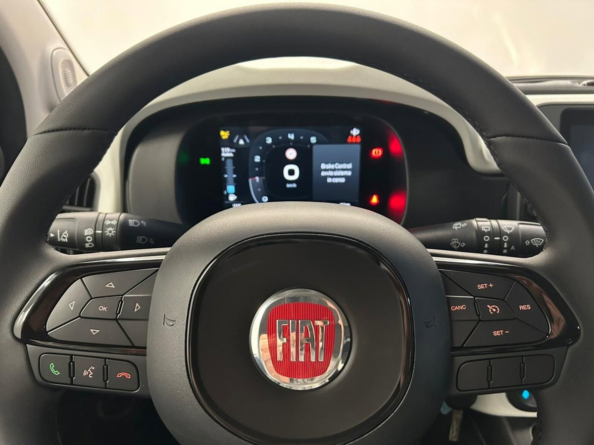Fiat Panda Cross Cross 1.0 FireFly S&S Hybrid (11)
