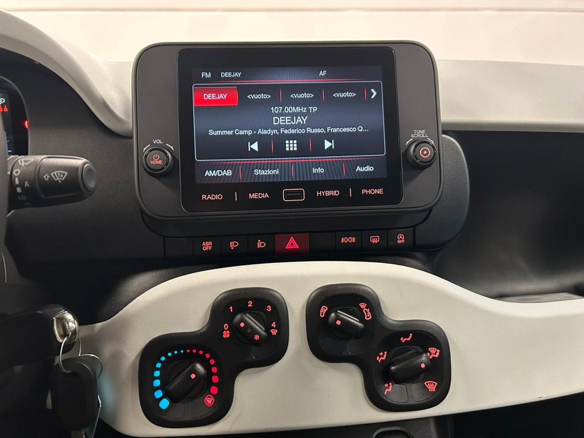 Fiat Panda Cross Cross 1.0 FireFly S&S Hybrid (17)