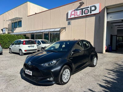 Toyota Yaris Cross 1.5 Hybrid 5p. E-CVT Premiere usata
