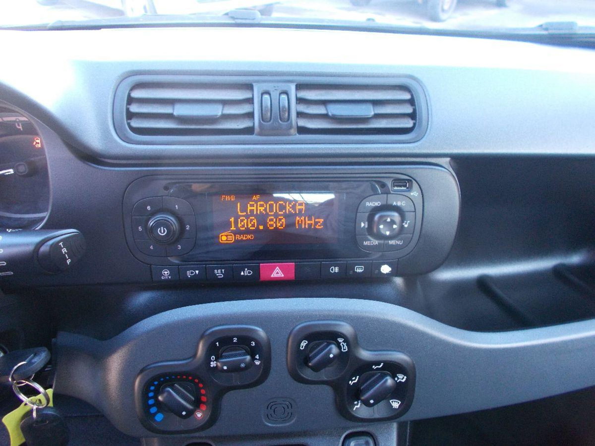Fiat Panda 1.2 Pop (9)