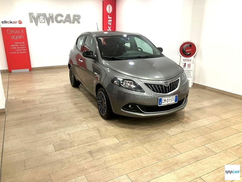 Lancia Ypsilon 1.0 FireFly 5 porte S&S Hybrid Gold Plus