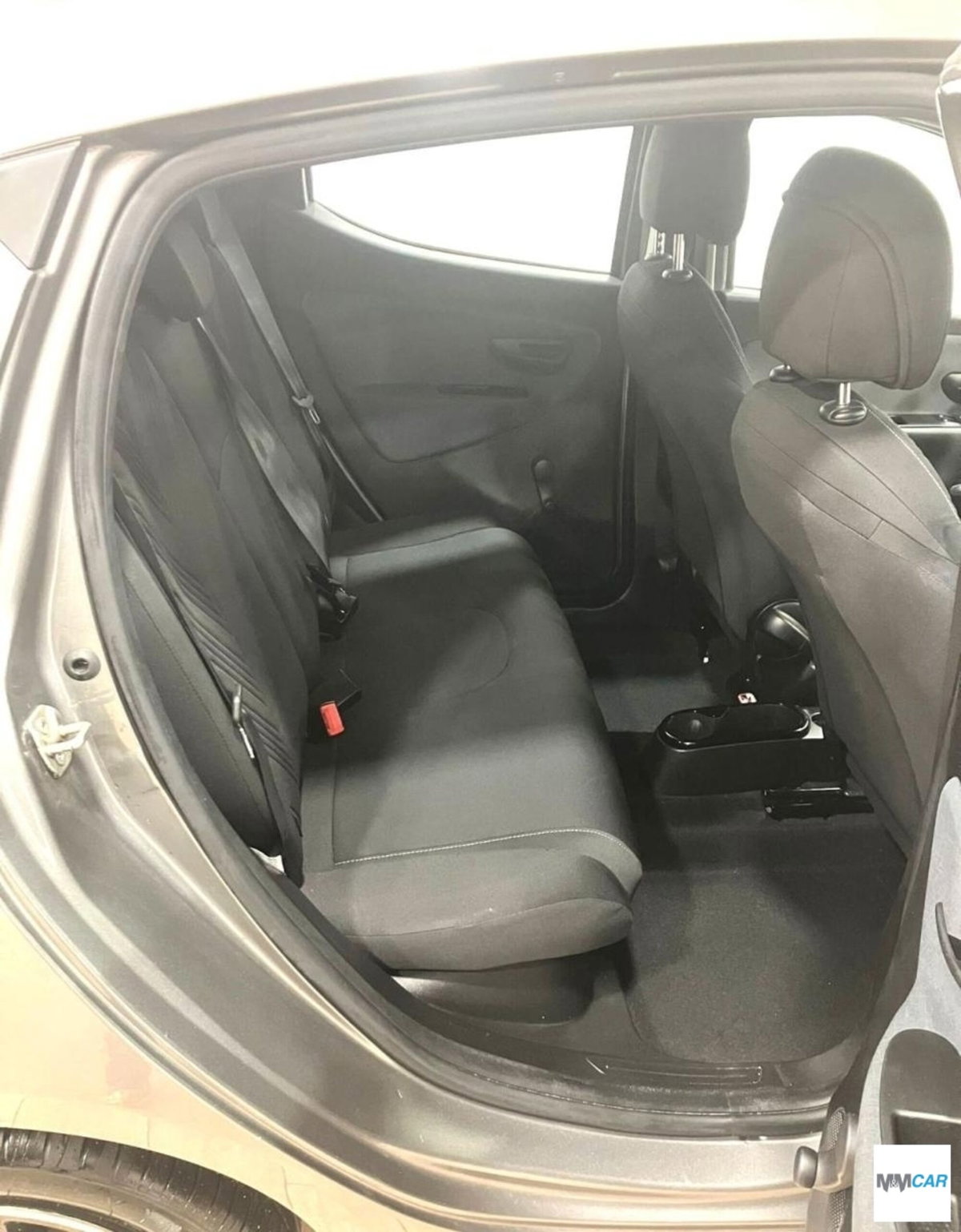 Lancia Ypsilon 1.0 FireFly 5 porte S&S Hybrid Gold Plus (11)
