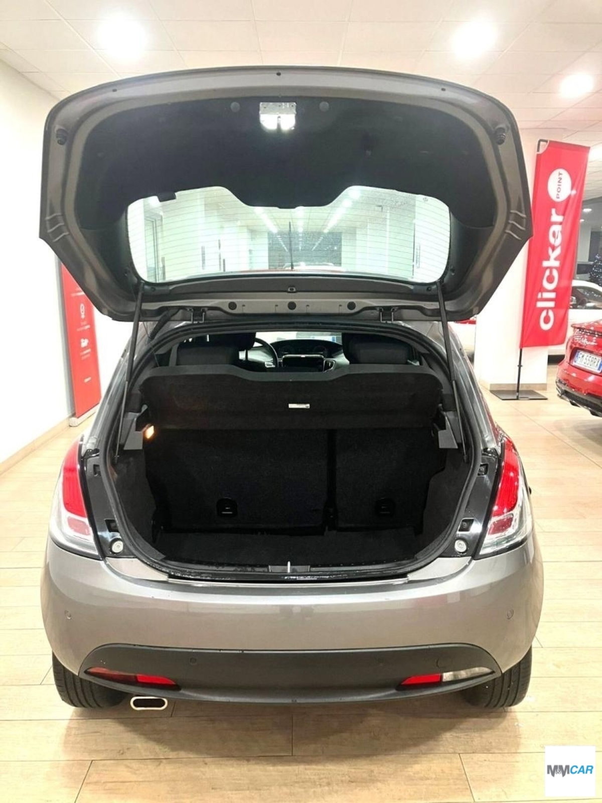 Lancia Ypsilon 1.0 FireFly 5 porte S&S Hybrid Gold Plus (13)