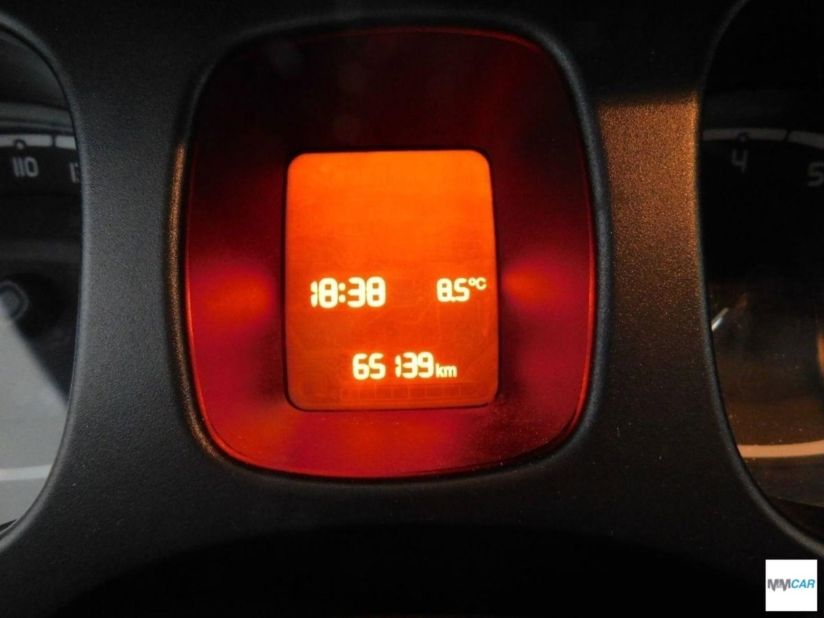 Fiat Panda 1.0 firefly hybrid s&s 70cv 5p.ti (6)
