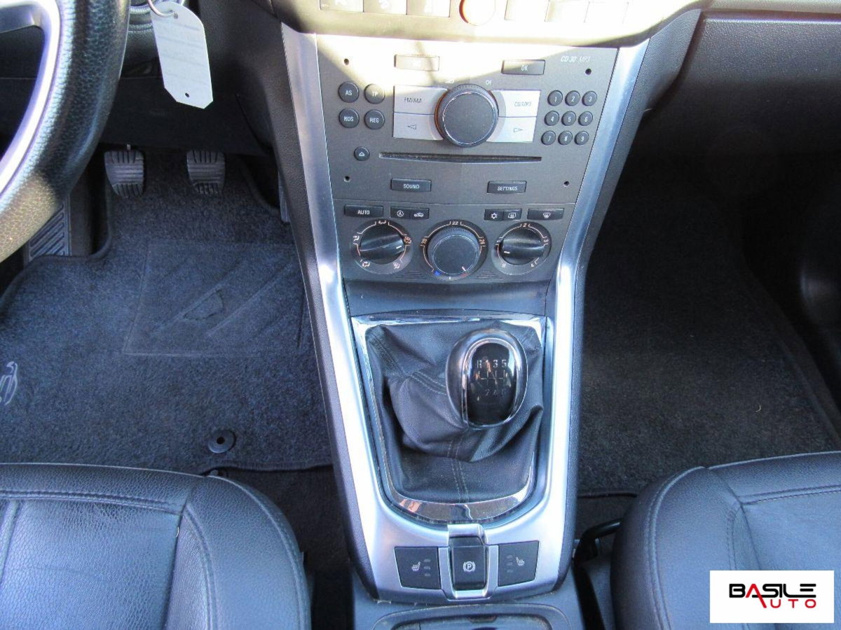 Opel Antara 2.2 CDTI 163CV Cosmo (9)