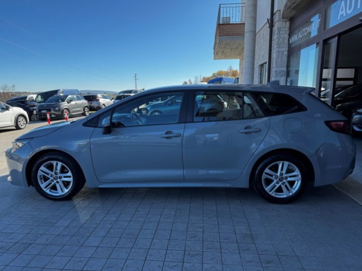 Toyota Corolla Touring Sports 1.8h Active auto (13)
