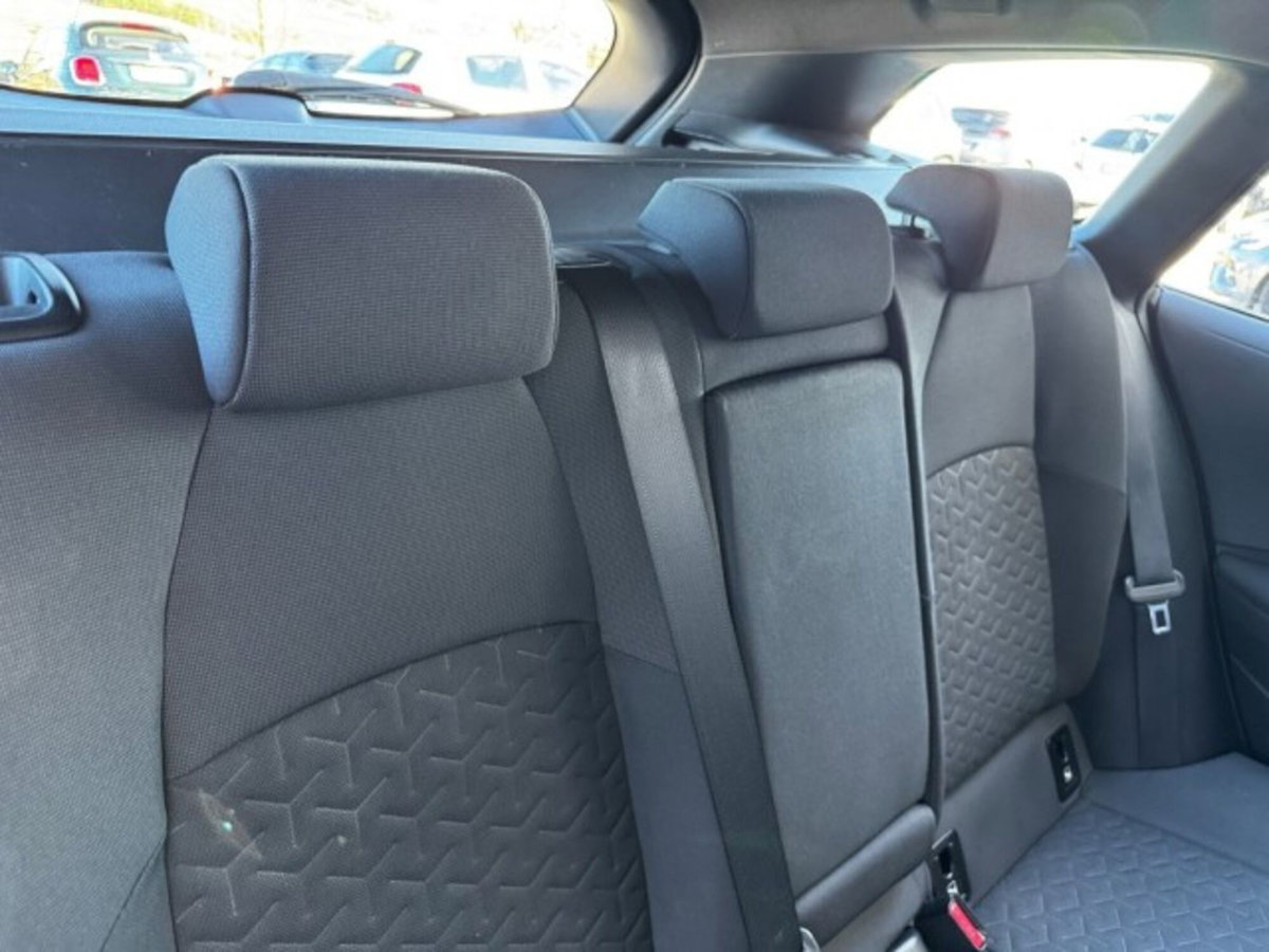 Toyota Corolla Touring Sports 1.8h Active auto (19)