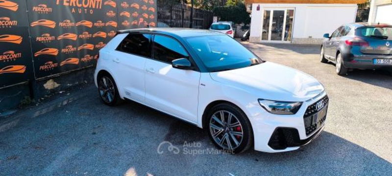 Audi A1 Sportback 40 TFSI S tronic Identity Black