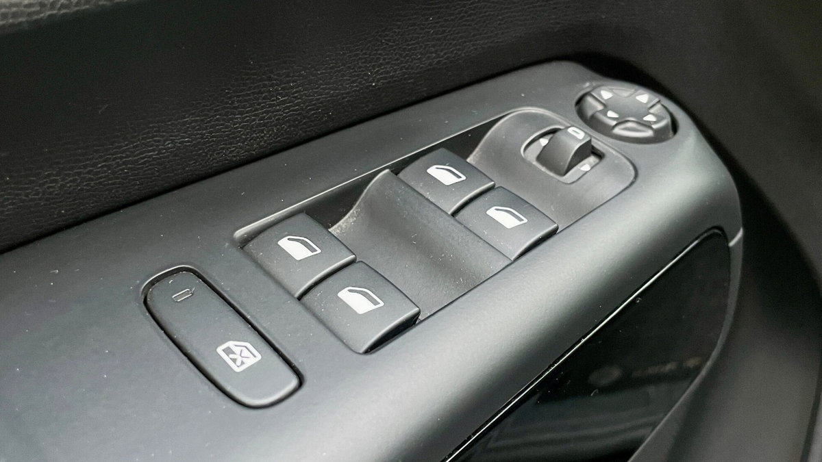 Citroen C5 Aircross Aircross BlueHDi 130 S&S Shine (17)