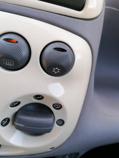 Fiat Seicento 1.1i cat (10)