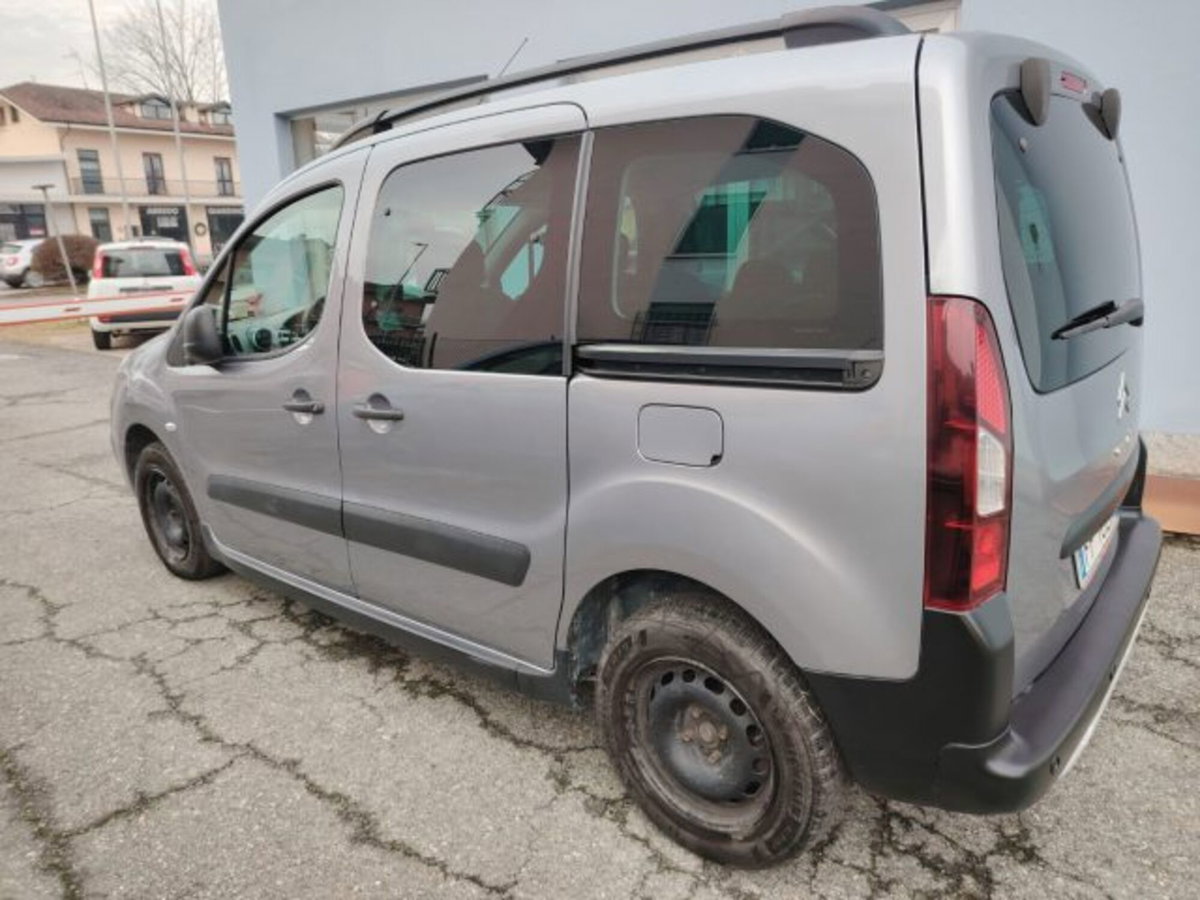 Citroen Berlingo Multispace BlueHDi 100 XTR (4)