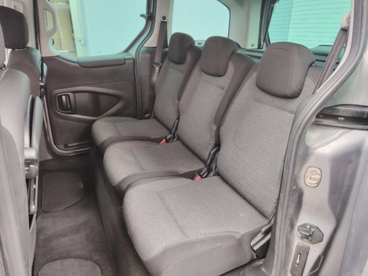 Citroen Berlingo Multispace BlueHDi 100 XTR (9)