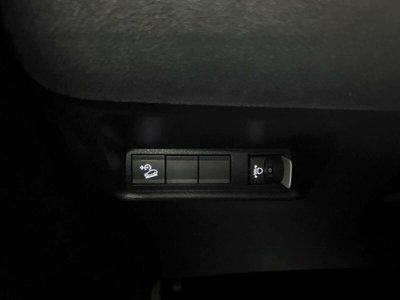 Jeep Avenger 1.2 turbo Summit fwd 100cv (14)