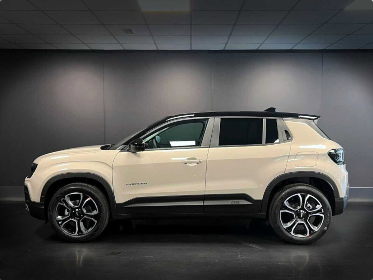 Jeep Avenger 1.2 turbo Summit fwd 100cv (7)