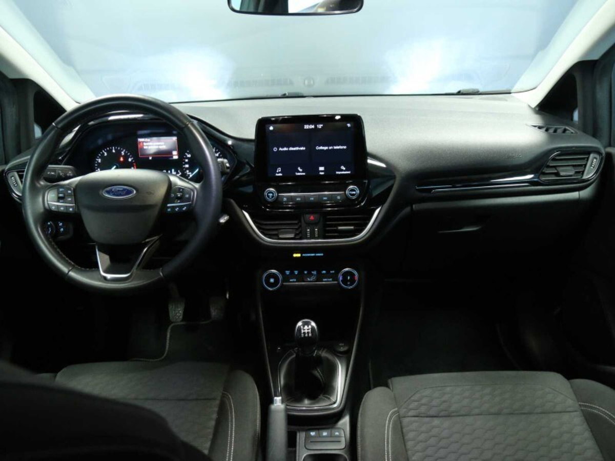 Ford Fiesta 1.1 75 CV 5 porte Titanium (16)
