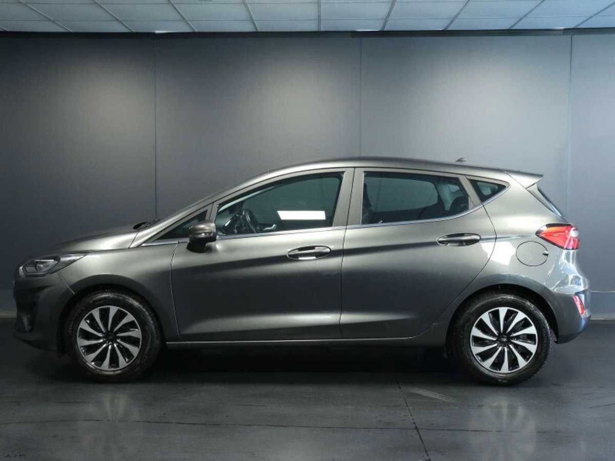 Ford Fiesta 1.1 75 CV 5 porte Titanium (6)