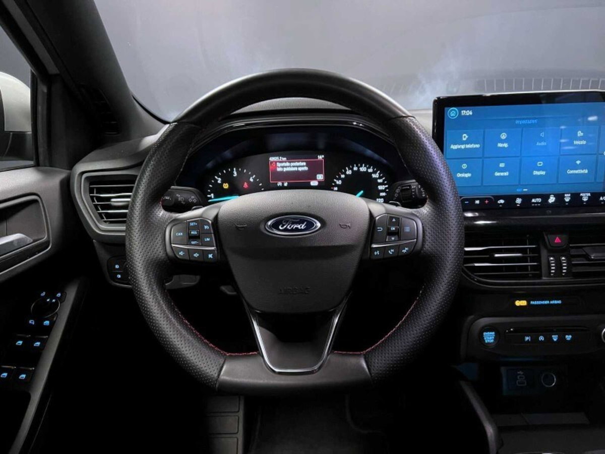 Ford Focus Station Wagon 1.5 EcoBlue 115 CV automatico SW ST-Line Design (18)