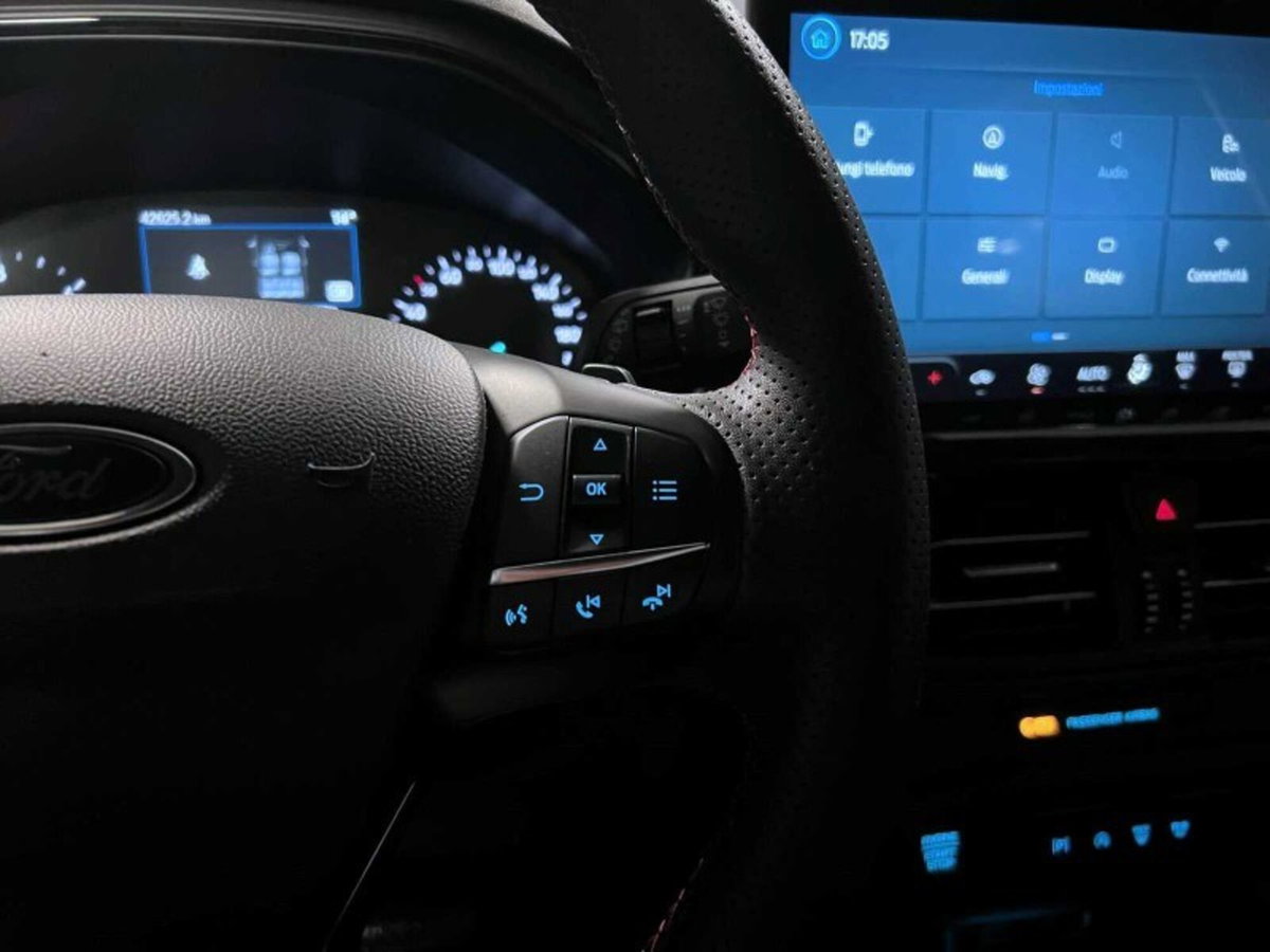 Ford Focus Station Wagon 1.5 EcoBlue 115 CV automatico SW ST-Line Design (19)