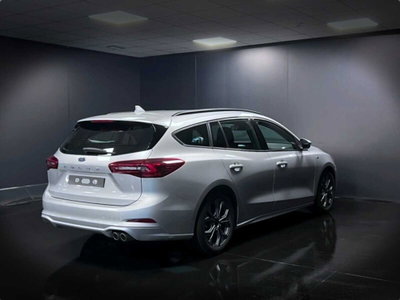 Ford Focus Station Wagon 1.5 EcoBlue 115 CV automatico SW ST-Line Design (4)